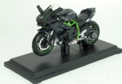 Maisto 1:18 Special Edition Moottoripyörä - lajitelma
