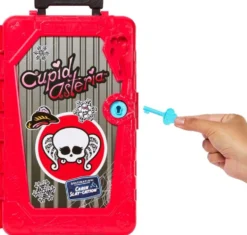 Monster High Boo Skulltimate Secrets Cabin Slay-Cation Cupid Asteria -nukke