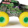 Monster Jam Grave Digger vs Max-D autot 2kpl