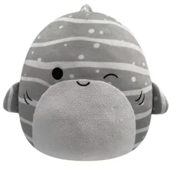 Squishmallows Sachie hai -pehmolelu 20cm